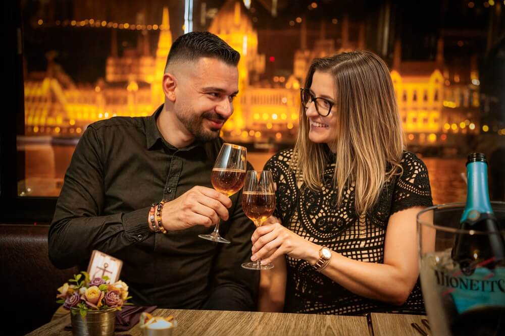 budapest-cruise-romantic-valentine-2026