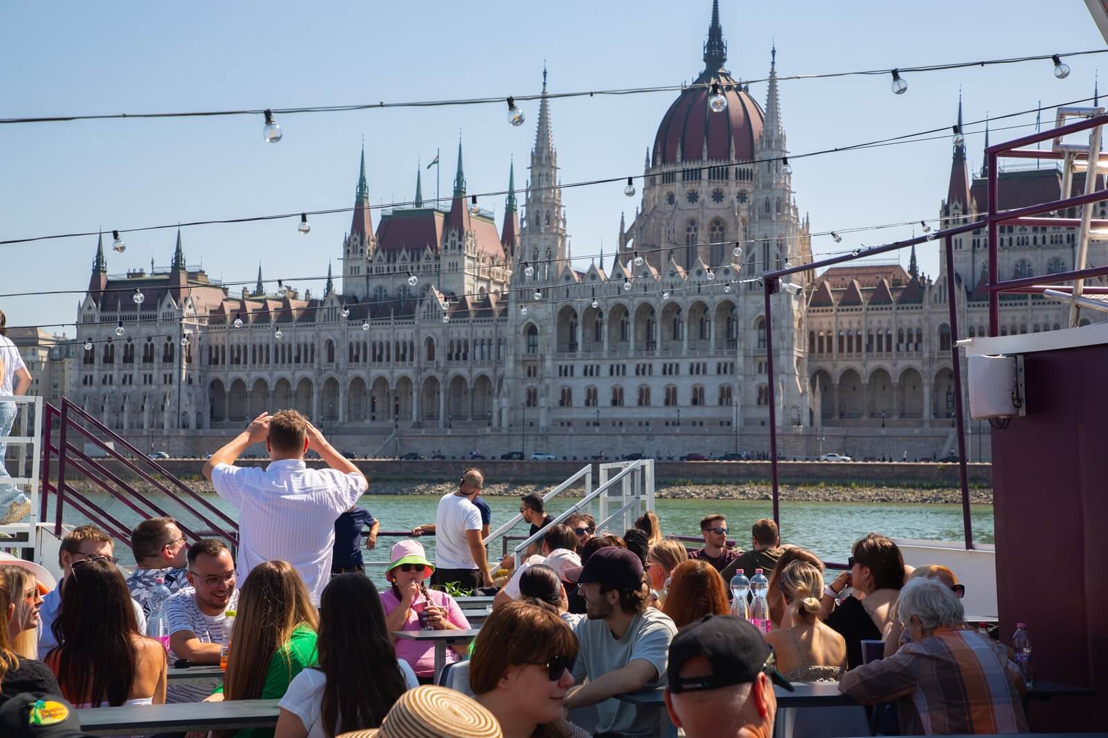 Purpleliner-lipot-sightseeing-cruise-2-1